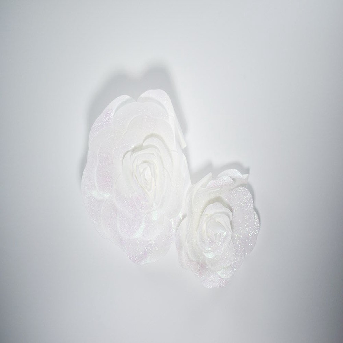 12in and 16in Decorative Metallic Wall Flowers-2pc/Set – Iridescent